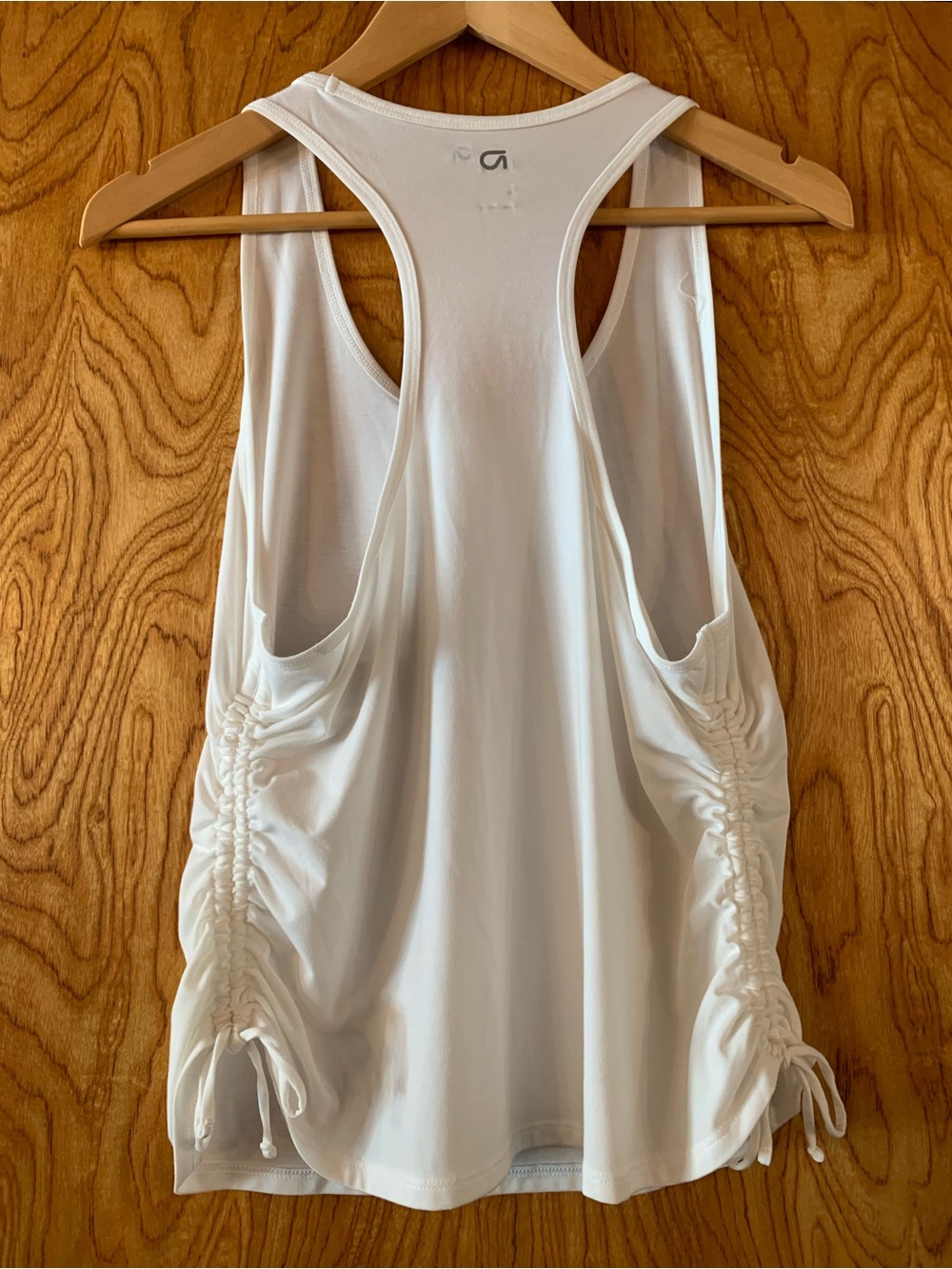 GAP FIT White Racerback Tank with Ruching - Picture 3 of 6